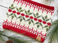 The Holly Berry Cowl Pattern